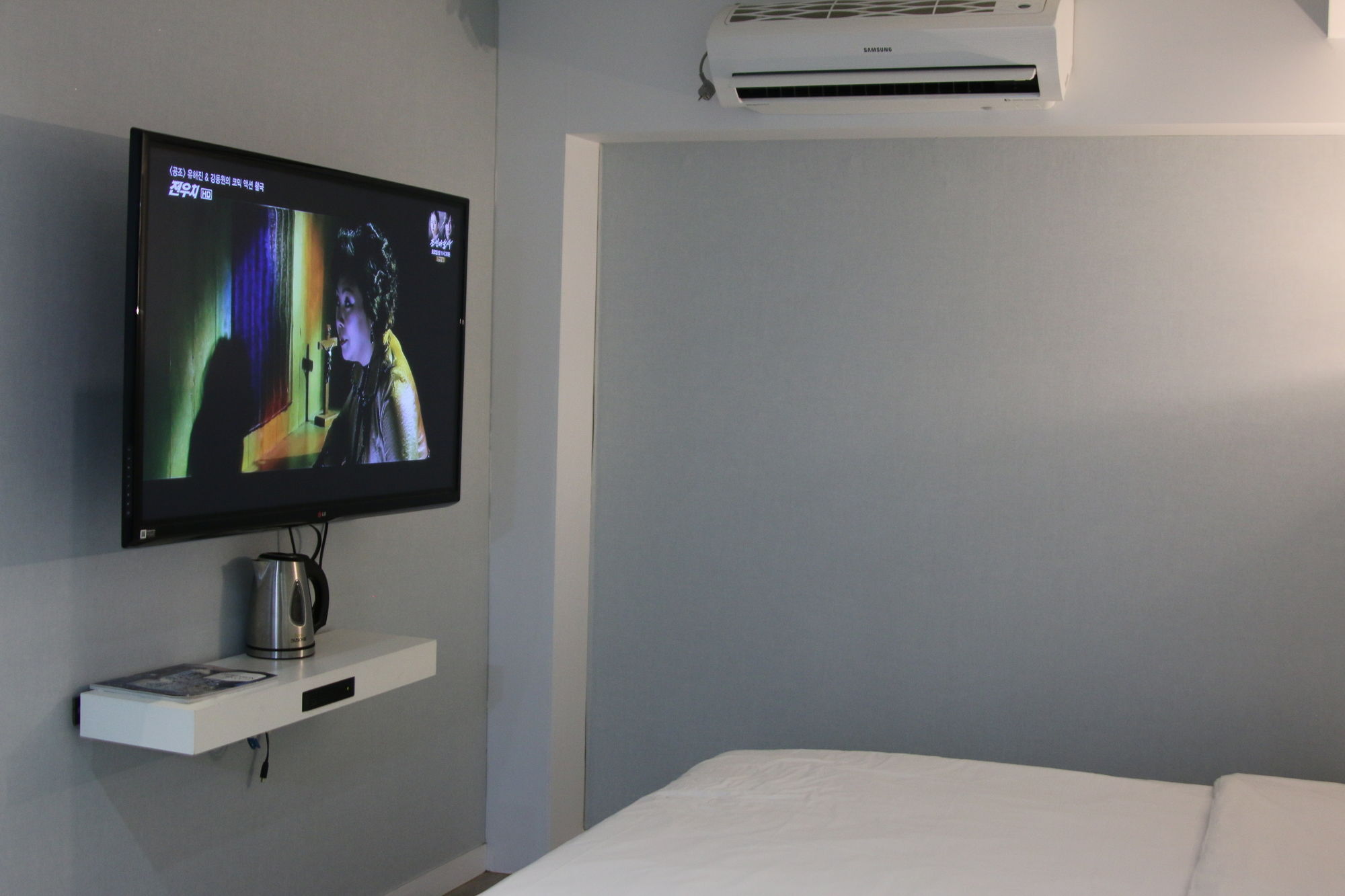 C&B Hotel Ansan Exterior photo